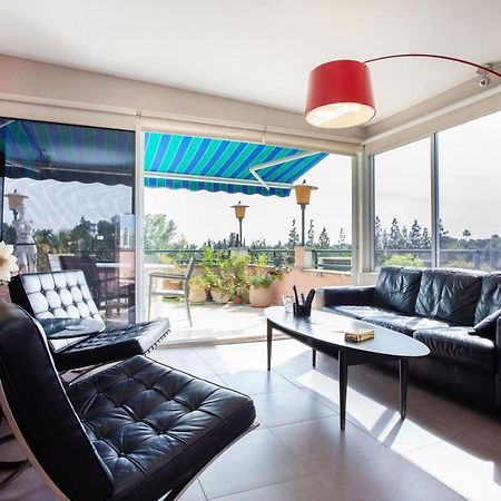 Chrysler Residence Ganne Tiqwa Экстерьер фото